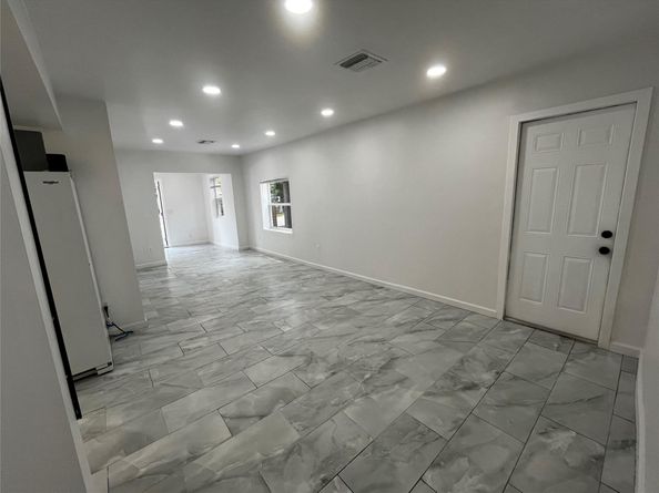 136 NE 60 Street, Miami FL 33137