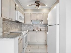 1001 N Riverside Drive 104, Pompano Beach FL 33062