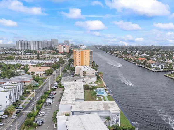 1001 N Riverside Drive 104, Pompano Beach FL 33062
