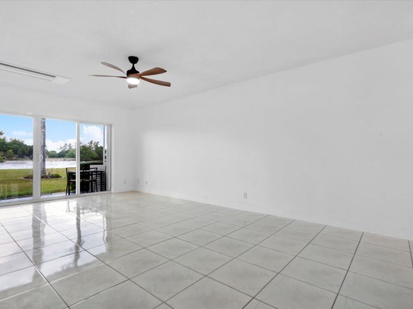 1001 N Riverside Drive 104, Pompano Beach FL 33062