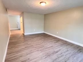 7000 NW 17th St 109, Plantation FL 33313