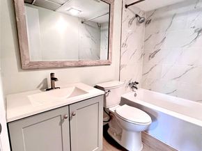 7000 NW 17th St 109, Plantation FL 33313