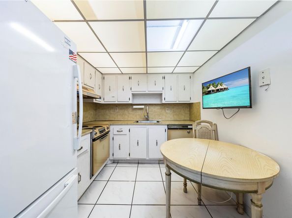 600 Three Islands Boulevard 301, Hallandale Beach FL 33009