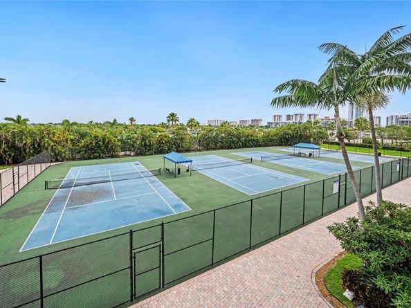 600 Three Islands Boulevard 301, Hallandale Beach FL 33009