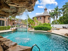 Undisclosed Address #RX-11119603, Parkland FL 33067