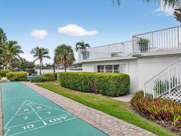 1043 Hillsboro Mile 22c, Hillsboro Beach FL 33062