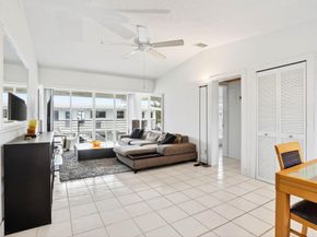 1043 Hillsboro Mile 22c, Hillsboro Beach FL 33062