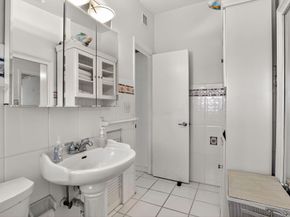 1043 Hillsboro Mile 22c, Hillsboro Beach FL 33062
