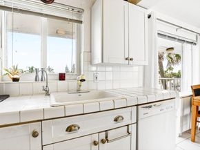 1043 Hillsboro Mile 22c, Hillsboro Beach FL 33062