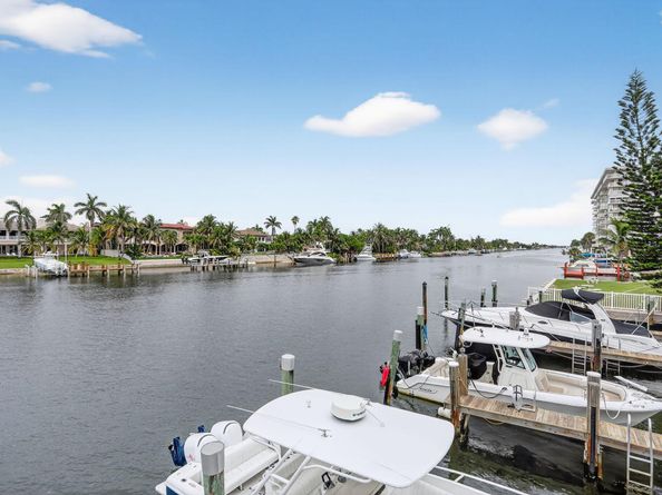 1043 Hillsboro Mile 22c, Hillsboro Beach FL 33062