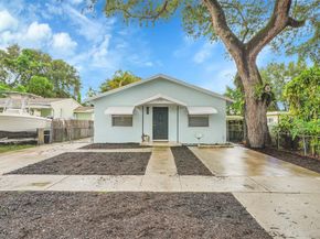 5715 Garfield St, Hollywood FL 33021