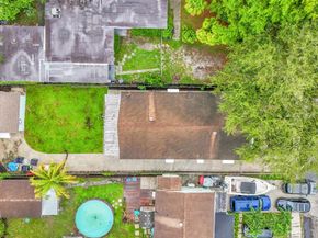 5715 Garfield St, Hollywood FL 33021