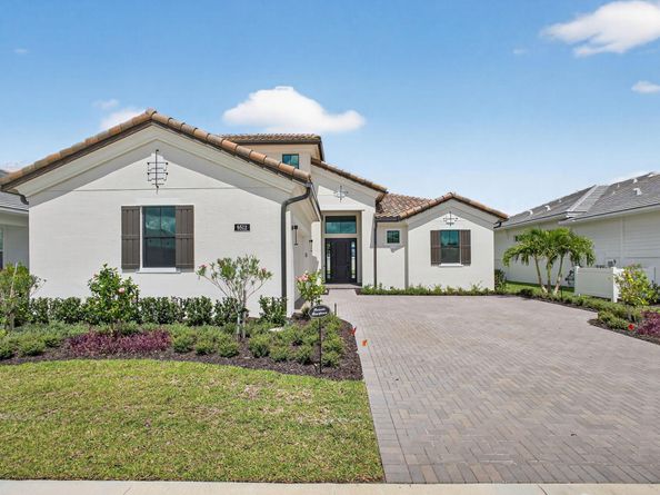 9512 St Germain Drive, Palm Beach Gardens FL 33412