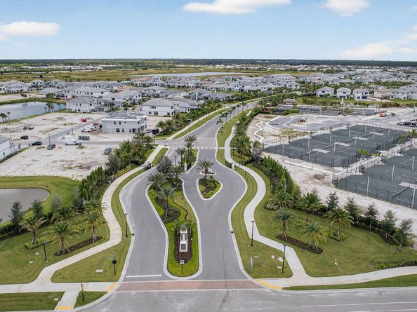 9512 St Germain Drive, Palm Beach Gardens FL 33412