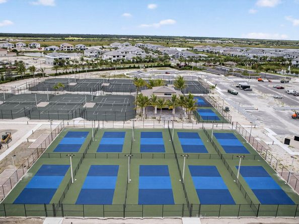 9512 St Germain Drive, Palm Beach Gardens FL 33412