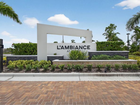 9512 St Germain Drive, Palm Beach Gardens FL 33412