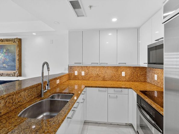 3350 SW 27 Ave 1207, Coconut Grove FL 33133