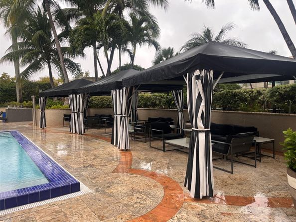 3350 SW 27 Ave 1207, Coconut Grove FL 33133