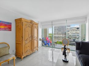 3350 SW 27 Ave 1207, Coconut Grove FL 33133