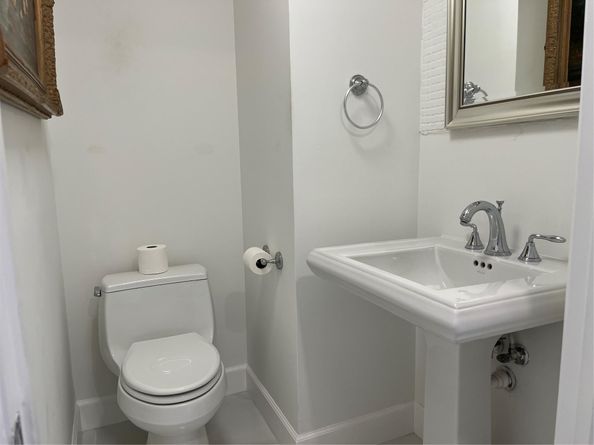 3350 SW 27 Ave 1207, Miami FL 33133