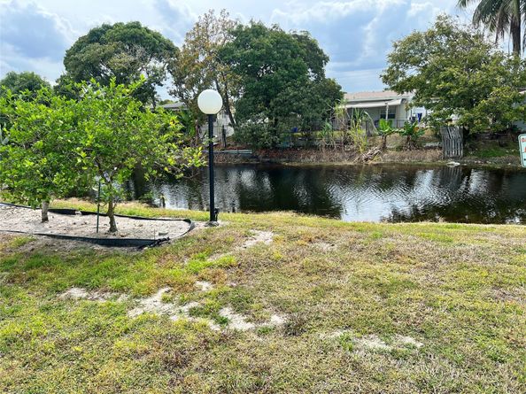 4141 NW 44th Ave 116, Lauderdale Lakes FL 33319