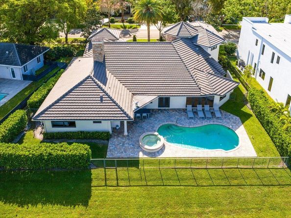 5734 Paddington Way, Boca Raton FL 33496