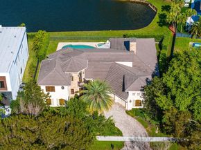 5734 Paddington Way, Boca Raton FL 33496