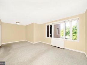 2400 NW 41st Street NW 403, Washington DC 20007