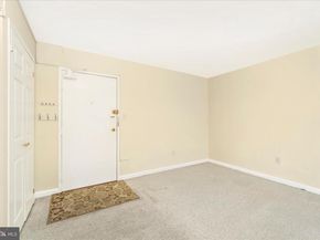 2400 NW 41st Street NW 403, Washington DC 20007