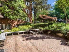 2400 NW 41st Street NW 403, Washington DC 20007