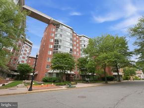 1024 N Utah Street 318, Arlington VA 22201
