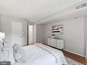 1024 N Utah Street 318, Arlington VA 22201