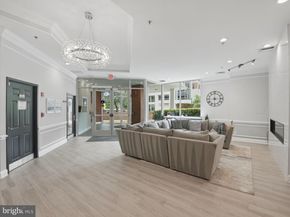 1024 N Utah Street 318, Arlington VA 22201