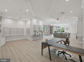 1024 N Utah Street 318, Arlington VA 22201