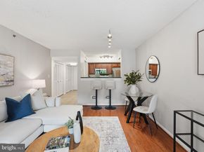 1024 N Utah Street 318, Arlington VA 22201