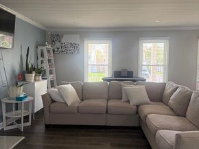 203 Keyes Court, Sterling VA 20164