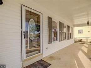 203 Keyes Court, Sterling VA 20164