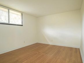 525 N Armistead Street N 302, Alexandria VA 22312