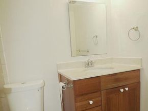 525 N Armistead Street N 302, Alexandria VA 22312