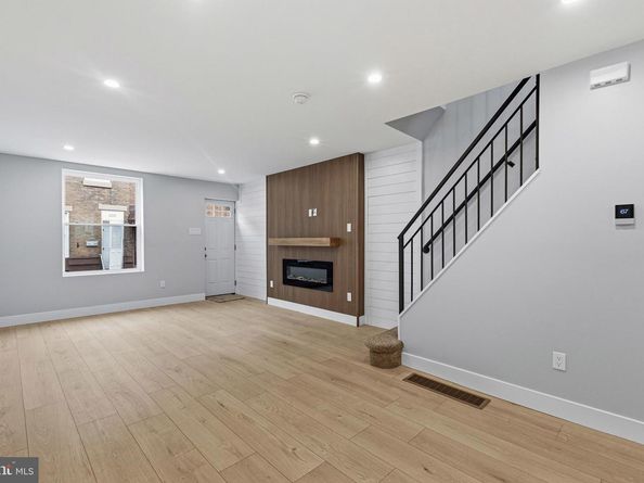2224 S Opal Street, Philadelphia PA 19145