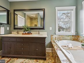 816 Veitch Street, Arlington VA 22204