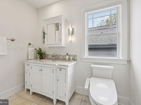 816 Veitch Street, Arlington VA 22204