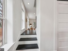 816 S Veitch Street, Arlington VA 22204