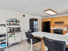 2851 Yarn Court, Falls Church VA 22042