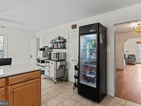2851 Yarn Court, Falls Church VA 22042