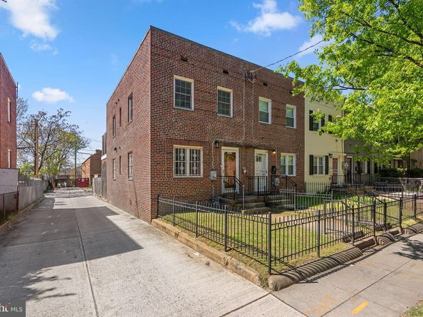 1525 1st Street SW, Washington DC 20024