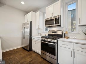 443 Shurs Lane 18, Philadelphia PA 19128