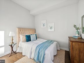 443 Shurs Lane 18, Philadelphia PA 19128