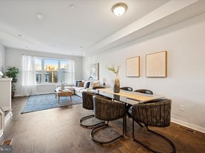 443 Shurs Lane 18, Philadelphia PA 19128