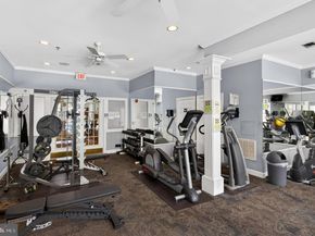 4560 Strutfield Lane 1103, Alexandria VA 22311